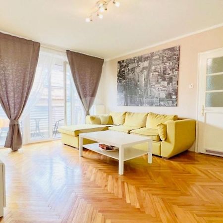 Apartment Baseskija Sarajevo Extérieur photo